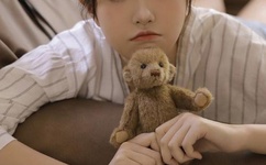 学长让在我坐在巨大上写作业